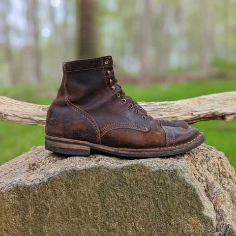 View photo of White's MP-M1TC in Horween Dark Brown Waxed Flesh