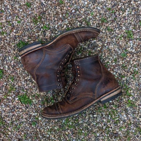 View photo of White's MP-M1TC in Horween Dark Brown Waxed Flesh