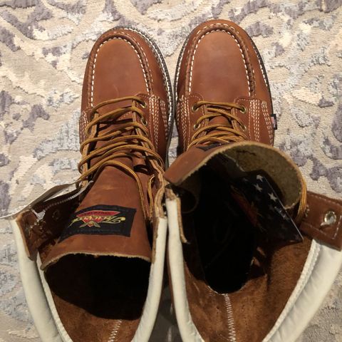 Thorogood 8" Moc Toe