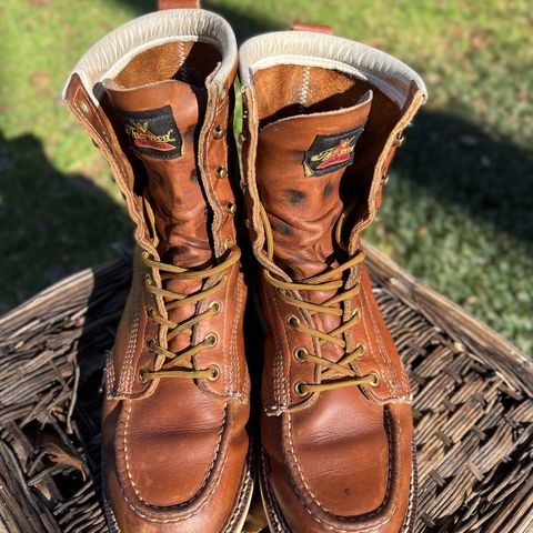 Thorogood 8" Moc Toe