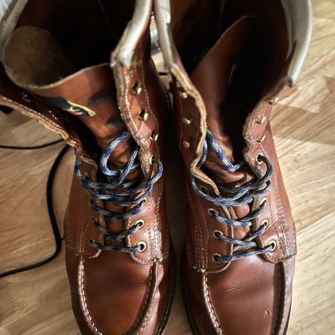 Thorogood 8" Moc Toe