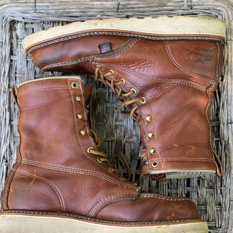 Thorogood 8" Moc Toe