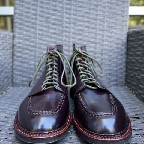 Search result thumbnail of Alden Indy Boot in Horween Color 8 Shell Cordovan
