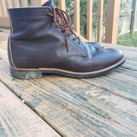 Red Wing Merchant