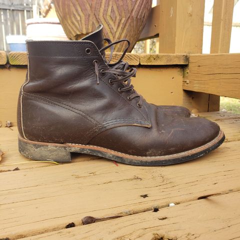 Red Wing Merchant