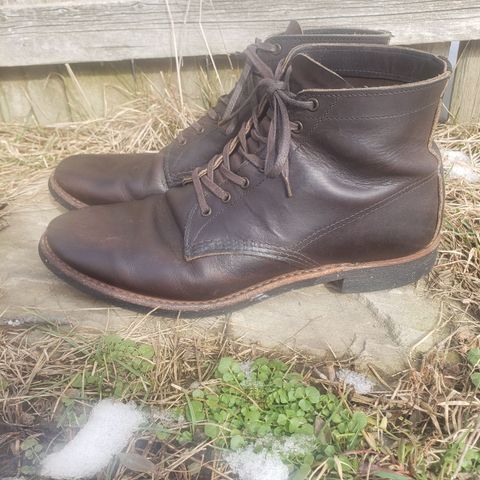 Red Wing Merchant
