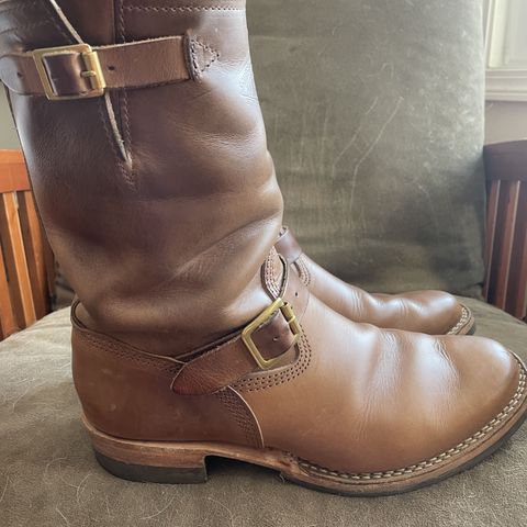 View photo of Wesco Mister Lou in Horween Natural Chromexcel