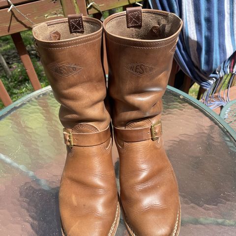 View photo of Wesco Mister Lou in Horween Natural Chromexcel