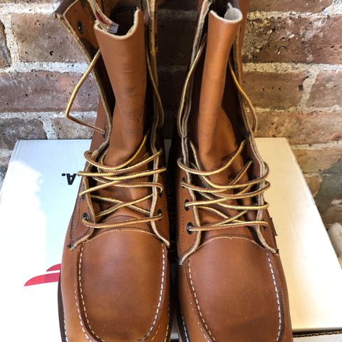 Red Wing 8-Inch Classic Moc