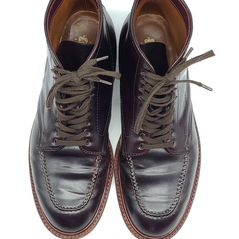 Search result thumbnail of Alden Indy Boot in Horween Color 8 Shell Cordovan