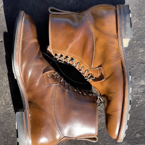 Search result thumbnail of Viberg Country Boot in Horween Bourbon Shell Cordovan