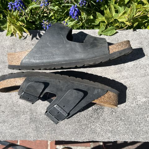 View photo of Birkenstock Arizona in Black Oiled Leather