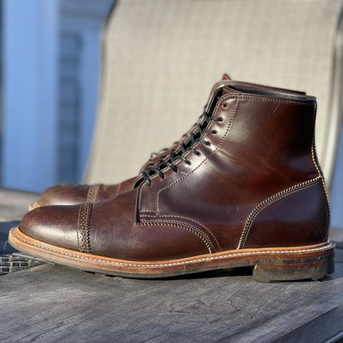 Search result thumbnail of Viberg Shelby Sharp Brogue Boot in Horween Mocha Shell Cordovan