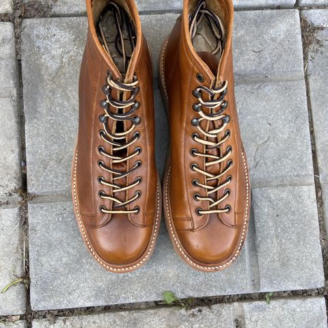 Unmarked Archie Boots