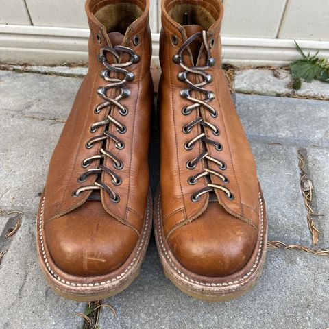 Unmarked Archie Boots