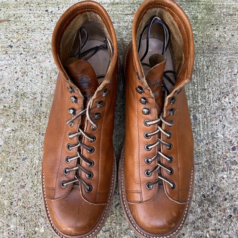 Unmarked Archie Boots
