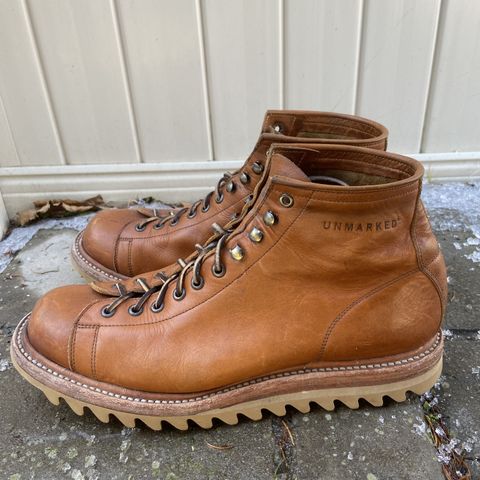 Unmarked Archie Boots