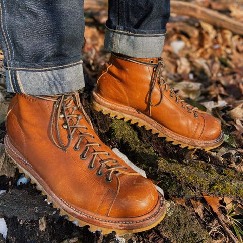 Unmarked Archie Boots