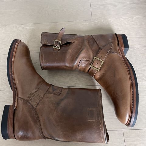 The Flat Head Engineer Boots
