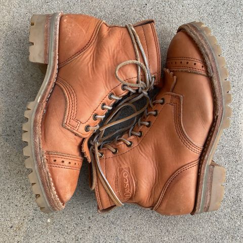 View photo of Wesco Hendrik in Horween Natural Essex