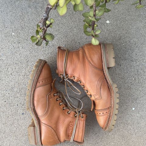 View photo of Wesco Hendrik in Horween Natural Essex