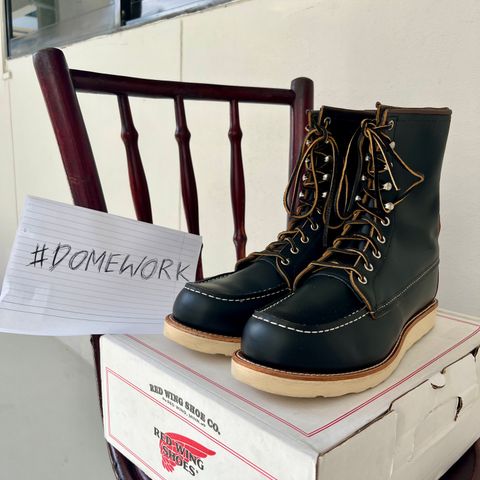 Red Wing 8-Inch Classic Moc in S.B. Foot Black Klondike