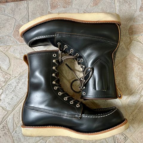 View photo of Red Wing 8-Inch Classic Moc in S.B. Foot Black Klondike