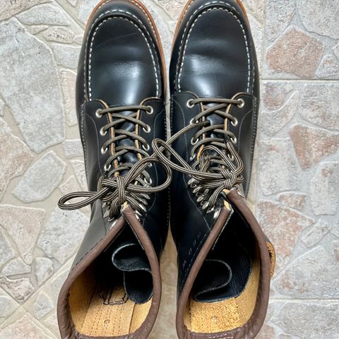 View photo of Red Wing 8-Inch Classic Moc in S.B. Foot Black Klondike