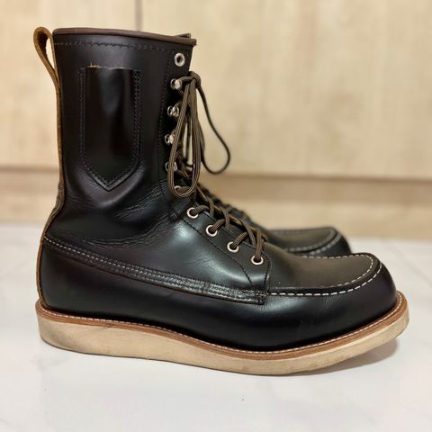 View photo of Red Wing 8-Inch Classic Moc in S.B. Foot Black Klondike