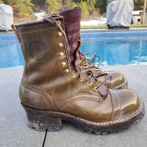 View photo of Frank's Boots Wilshire in Unknown Material