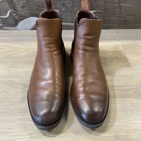 Allen Edmonds Nomad Chelsea