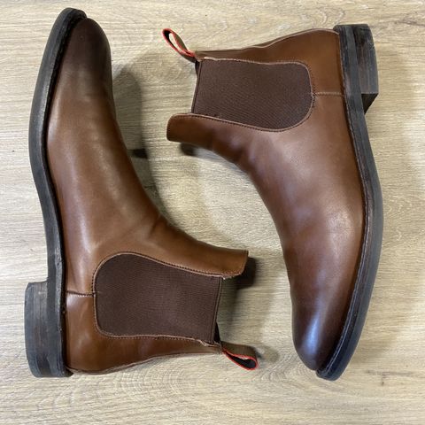 Allen Edmonds Nomad Chelsea