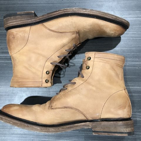 FRYE James Lace-Up Boot