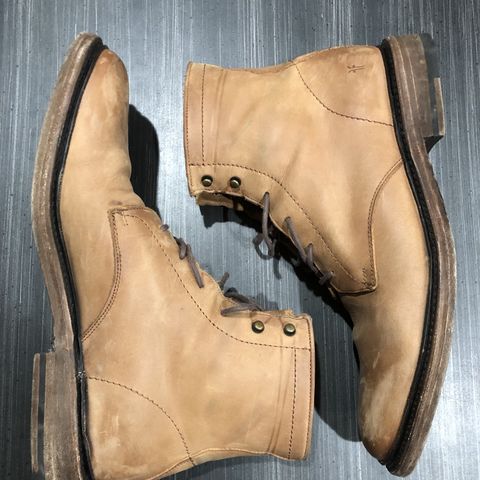 FRYE James Lace-Up Boot