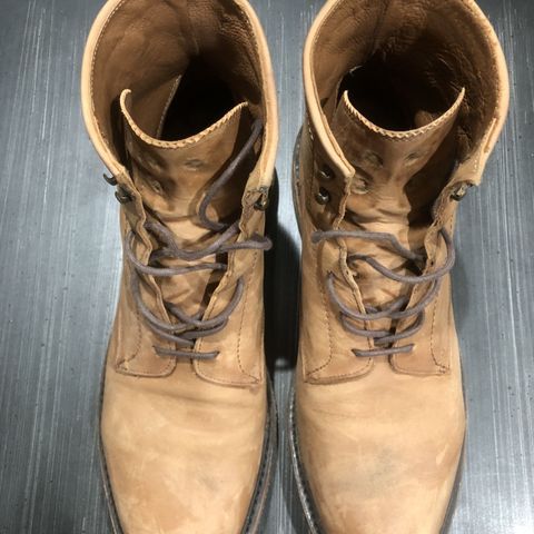 FRYE James Lace-Up Boot