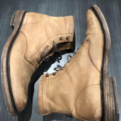 FRYE James Lace-Up Boot