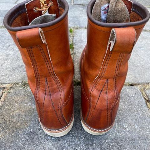 Red Wing 8-Inch Classic Moc