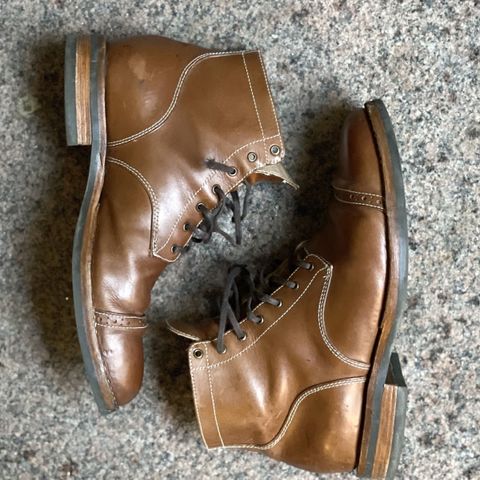 Aitta Handmade Brogue Cap Toe Service Boot