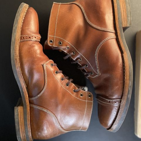 Aitta Handmade Brogue Cap Toe Service Boot
