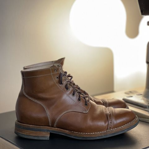 Aitta Handmade Brogue Cap Toe Service Boot