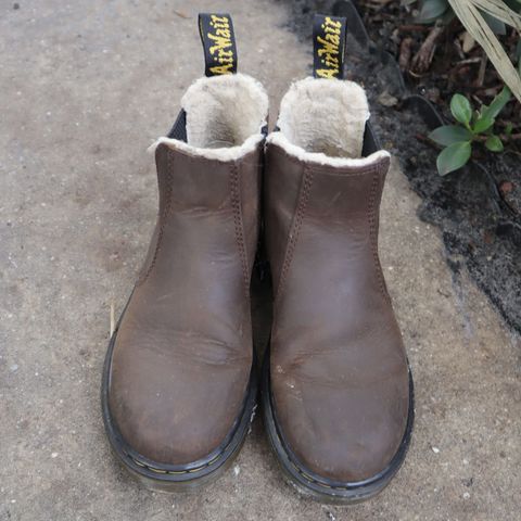 Dr. Martens Junior 2976 Faux Fur Lined Chelsea Boots