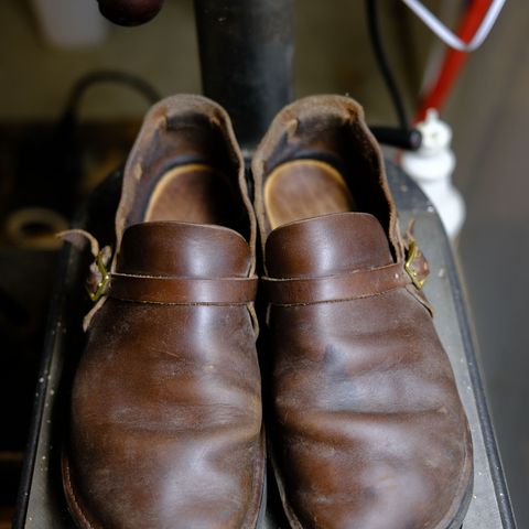 Aurora Shoe Co. Middle English