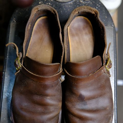Aurora Shoe Co. Middle English