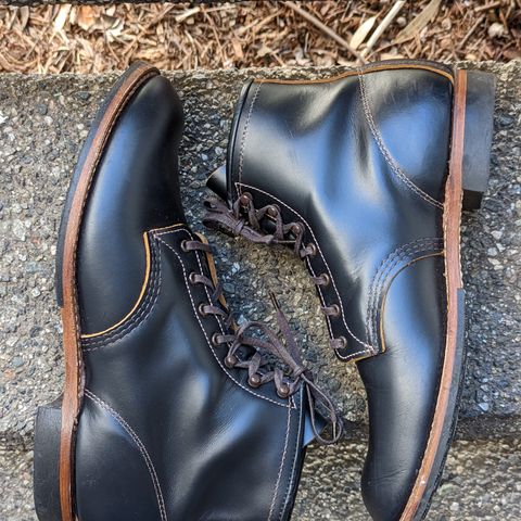 Red Wing Beckman Flatbox in S.B. Foot Black Klondike