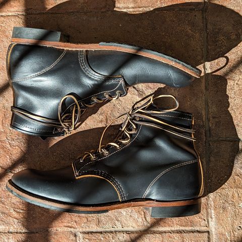 Red Wing Beckman Flatbox in S.B. Foot Black Klondike