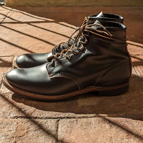 Red Wing Beckman Flatbox in S.B. Foot Black Klondike