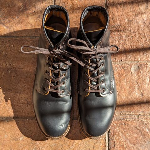 View photo of Red Wing Beckman Flatbox in S.B. Foot Black Klondike