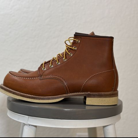 Red Wing 6-Inch Classic Moc in S.B. Foot Oro Legacy