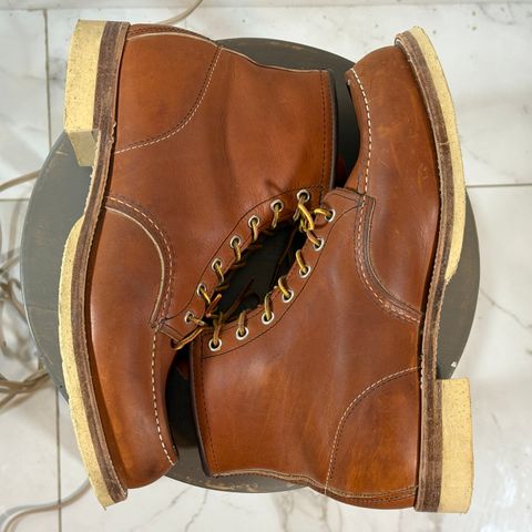 View photo of Red Wing 6-Inch Classic Moc in S.B. Foot Oro Legacy