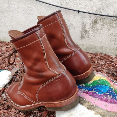 View photo of Onderhoud SVC02 Packer Boot in Wickett & Craig Medium Brown Traditional Harness